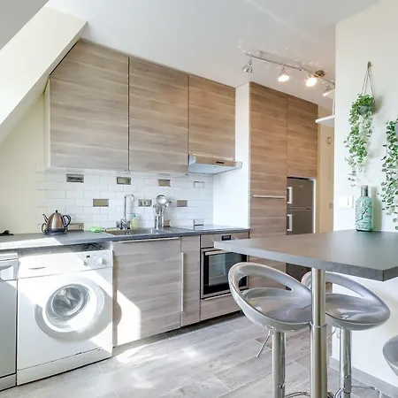 Appartement Duplex With Sea View And Roof Terrace *