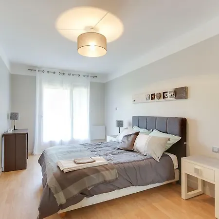 Duplex With Sea View And Roof Terrace Apartment *